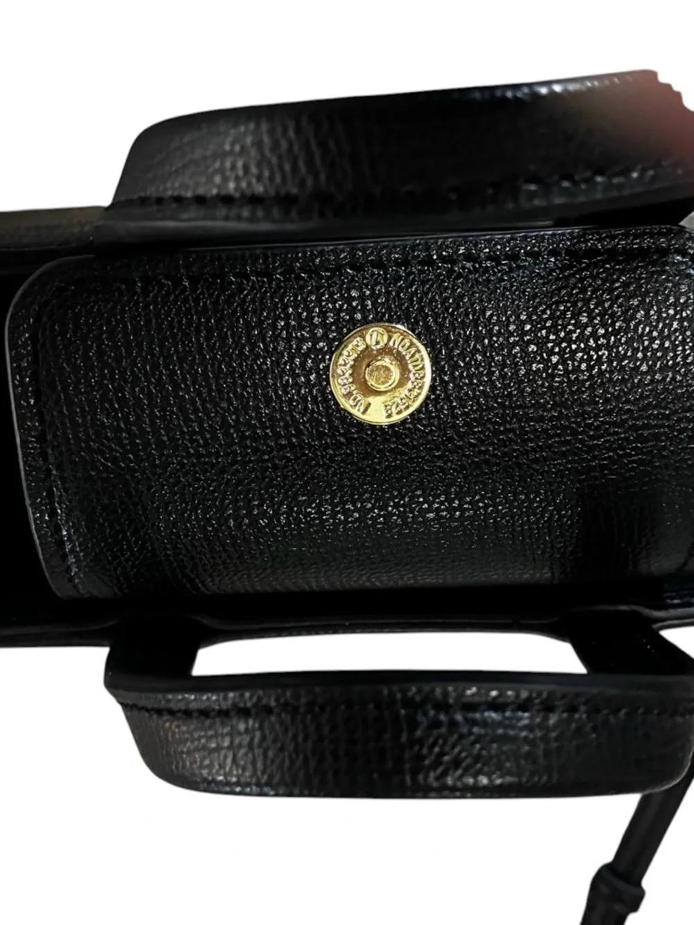 Karl Lagerfeld Crossbody
Simone Dragon Collection - Picture 8 of 10